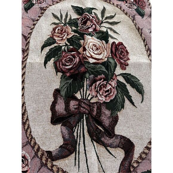 vintage Flower Roses Patten tapestry wall hanging made in USA - Picture 5 of 7